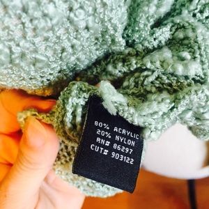 Bcbg  green knitted top sweater